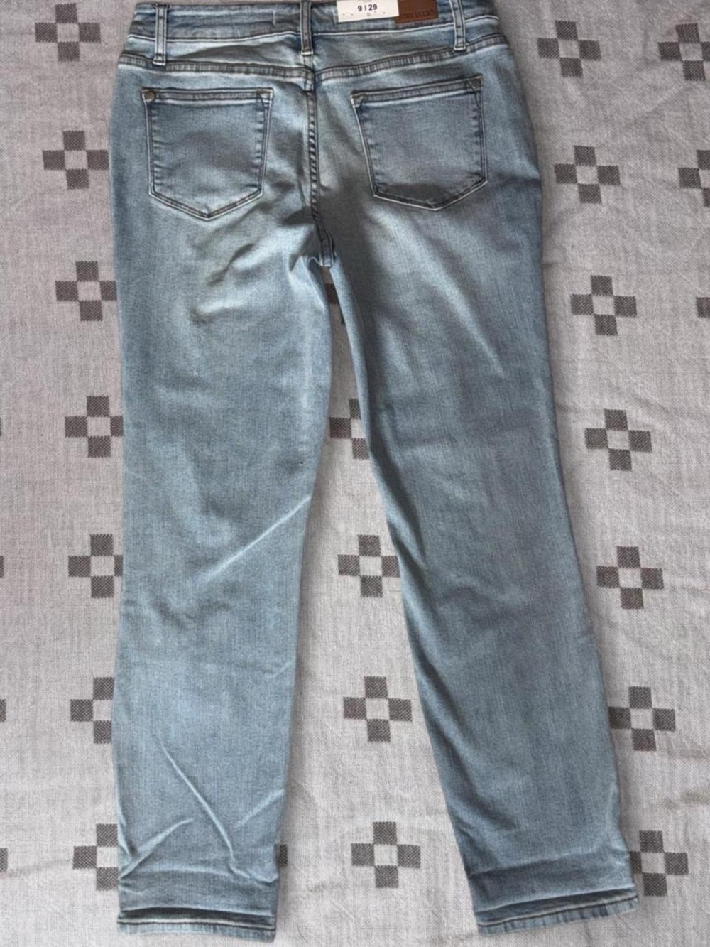 Judy Blue Mid-Rise Distressed Skinny Jeans - Light Blue 9/29 - Picture 5 of 5
